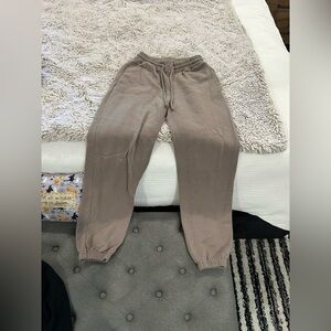 Abercrombie Sunday joggers. Size xs